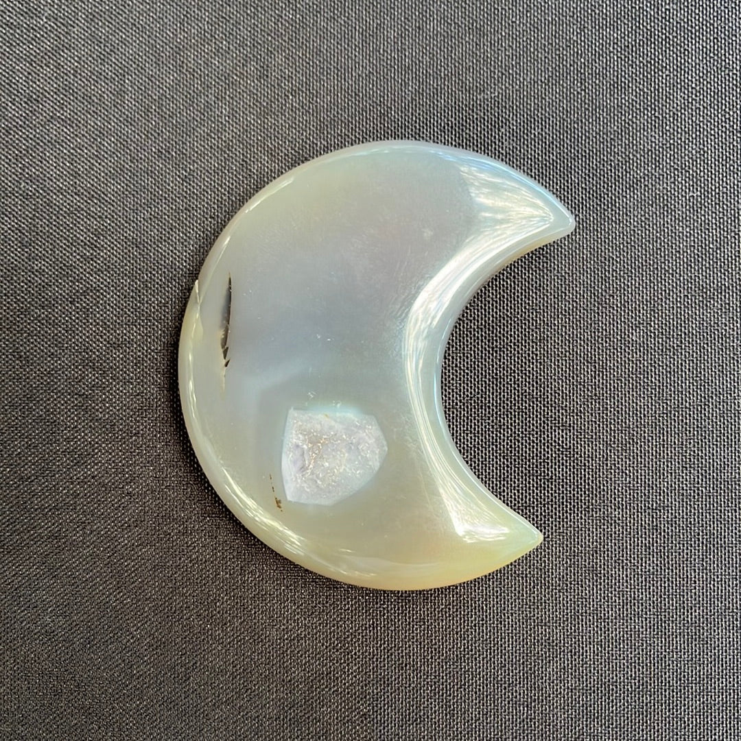 Agate Moon 011