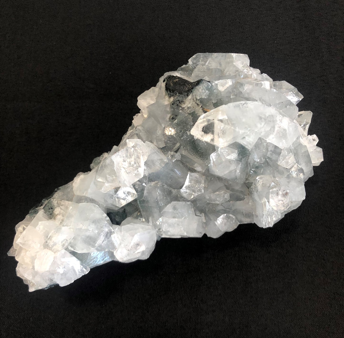Apophyllite Cluster 003